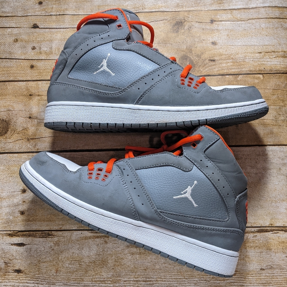 Nike jordan 1 flight cool grey team orange